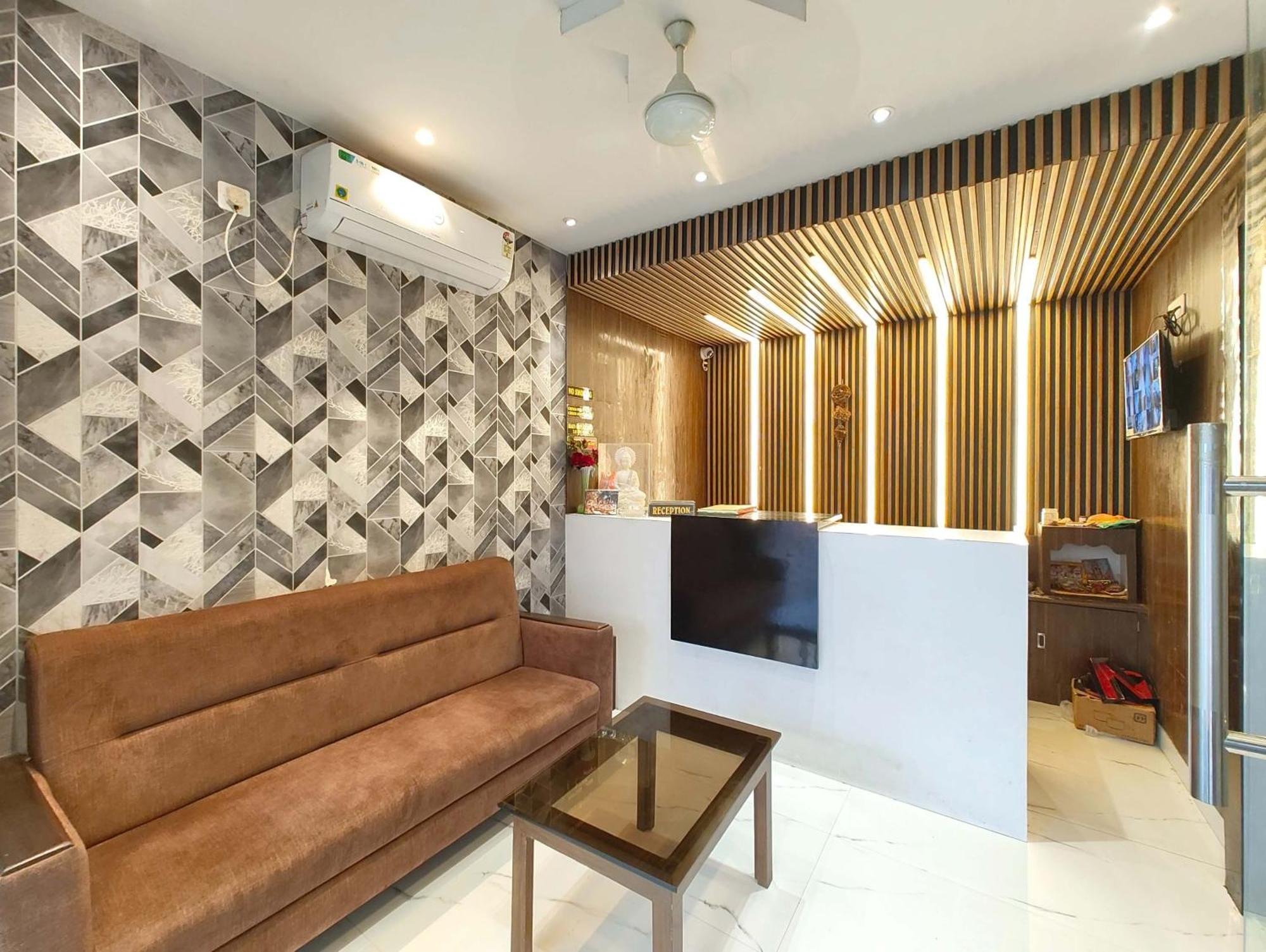 Goroomgo Park View Puri - Spacious And Decorated Room - Best Hotel In Puri Buitenkant foto