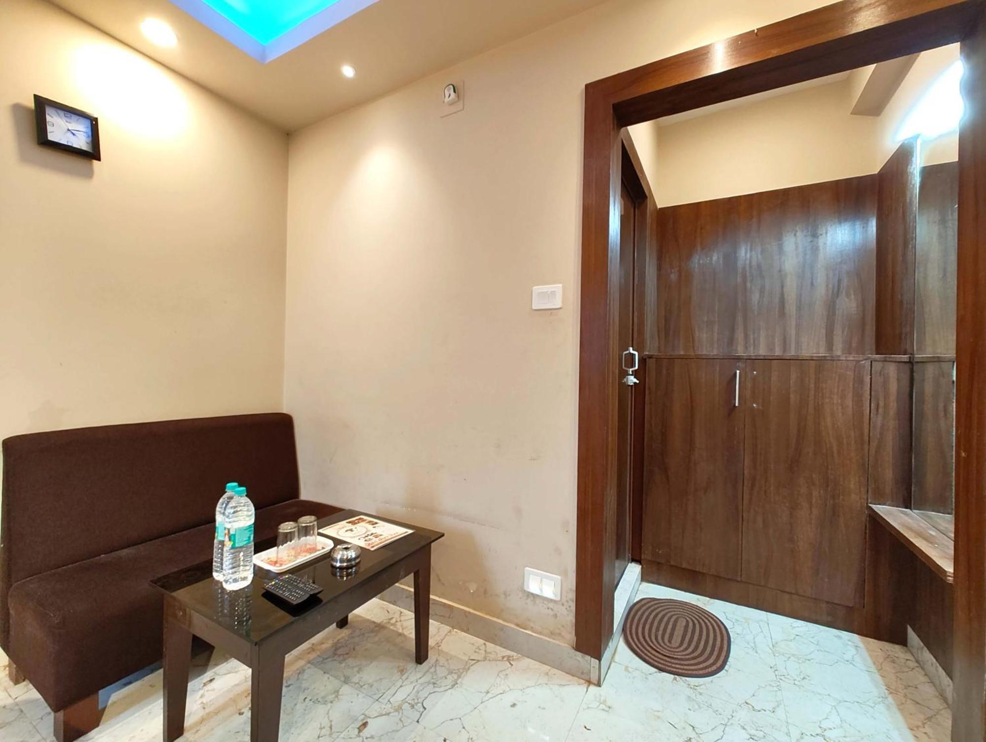 Goroomgo Park View Puri - Spacious And Decorated Room - Best Hotel In Puri Buitenkant foto