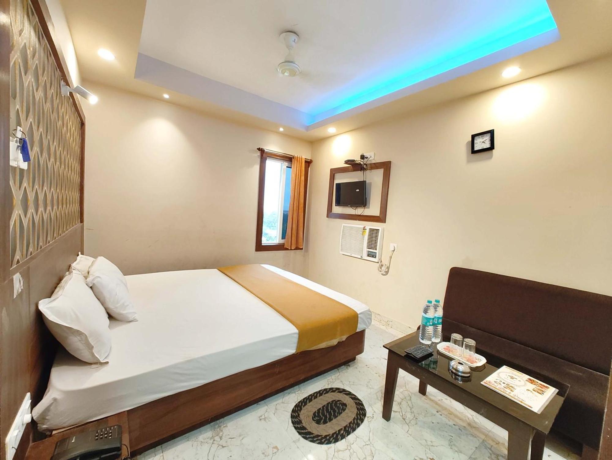 Goroomgo Park View Puri - Spacious And Decorated Room - Best Hotel In Puri Buitenkant foto