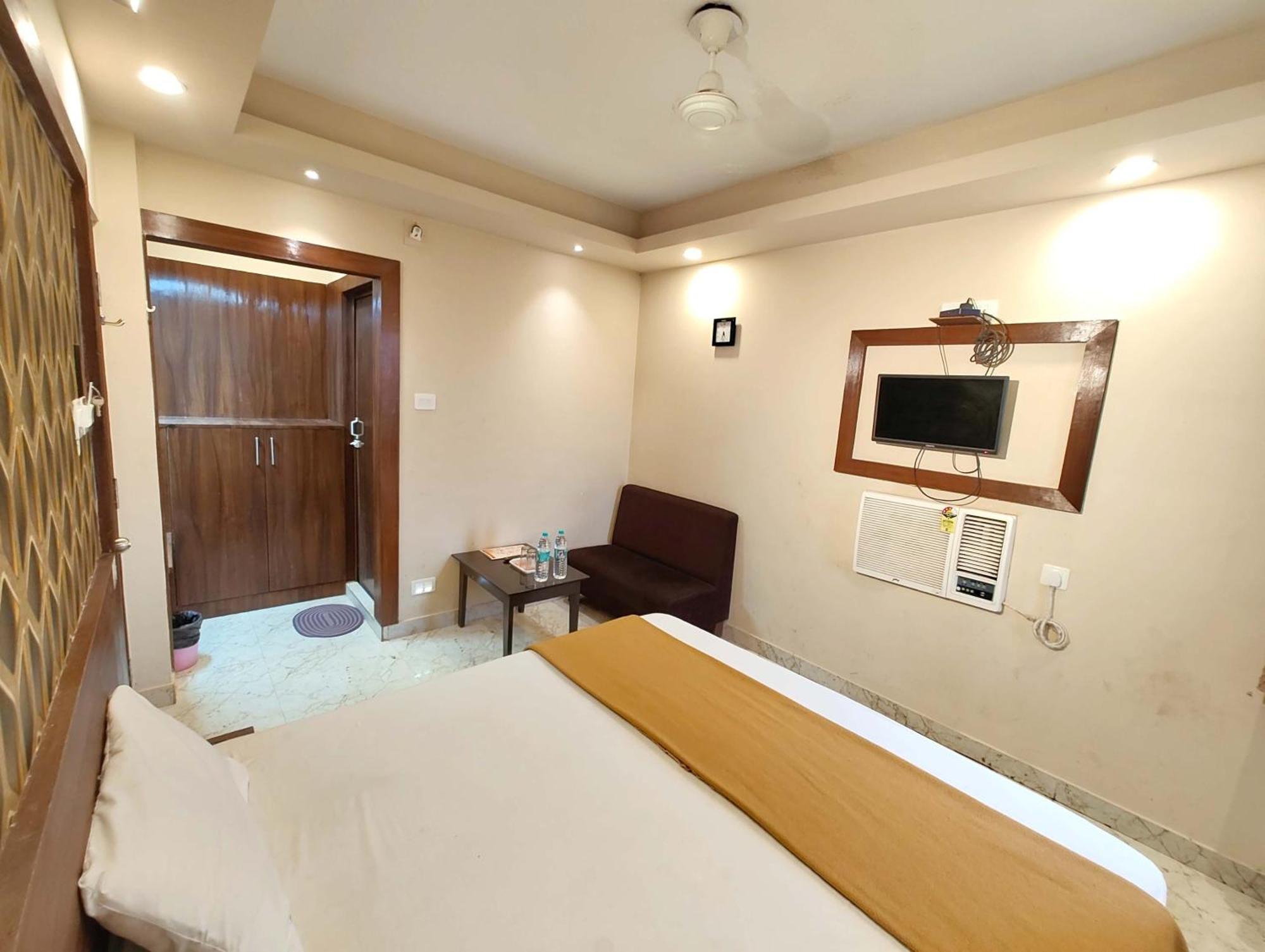 Goroomgo Park View Puri - Spacious And Decorated Room - Best Hotel In Puri Buitenkant foto